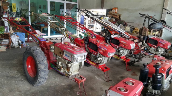 ขายเครื่องมือสองคูโบต้ายันม่าร์และรถไถเดิมตามทุกยี่ห้อ ราคาย่อมเยาว์คุณภาพดีพร้อมใช้งานครับ