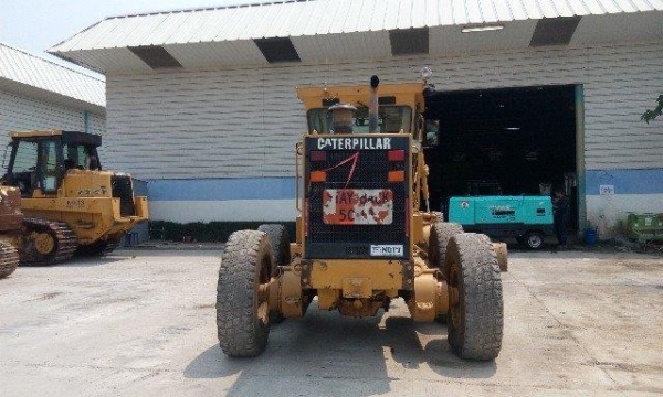 รถเกรด CAT 140H #2ZK01248 รถนำเข้าจากUSA มี Scatify ราคาไม่แพง สภาพพร้อมใช้งาน สนใจติดต่อ ใหม่ 061-4194022