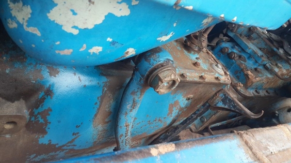 ขายรถไถฟร์อด6600 อุปกรณ์4อย่าง เครื่องปลูกอ้อยสภาพ95\% คีบอ้อย ใบมีดดันหน้า ผานหลัง7 สภาพพร้อมใช้งาน เอกสารเล่มทะเบียน พร้อมลุยงาน