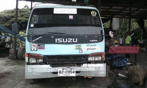 ขายหกล้อดัพม์ ISUZU. NPR 120 ฝาขาว พวงมาลัยเพาเวอ แอร์ มีสโล โทร.086-7383532 ขายหกล้อดัพม์ ISUZU. NPR 120 ฝาขาว พวงมาลัยเพาเวอ แอร์ มีสโล โทร.086-7383532