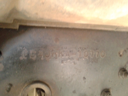 ขายรถบรรทุก6ล้อคอก HINO FC4J เครื่อง JO5C 145 แรง ยาว5.50เมตรภายในคอลโชลดี เบาะที่นั่งขาด หัวตีเก็บสี ยางด้อย คัสชีส์สวย เครื่องมีอ่อนนิดๆ ตามสภาพครับ