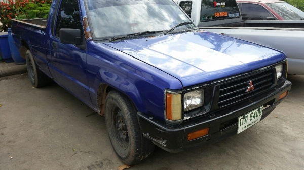 มิตซู l200 หัวเดียวปี 94 พวงมาลัยพาวเวอร์ ขับกลับ ทะเบียนขาด 30 ส.ค.58 ขาย 43,000 บาท