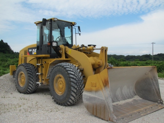CATERPILLAR 938H  360ชม. สนใจสั่งนำเข้าจากญี่ปุ่นได้ครับ เรานำเข้ามาให้ทางลูกค้าได้