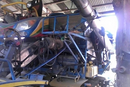 ขายรถเกี่ยวข้าว เกษตรพัฒนาตัวเดิน12 เครื่องอีซูซุ210 อุ้มดีสภาพพร้อมใช้งาน เครื่องดีช่วงล่างดีโซ่ดี พร้อมลงงาน