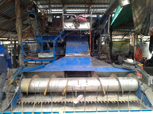 เสร็จแล้วครับ ขาย ไทยเจริญ เดิน 10 ht  เครื่องมิตตซู 220 ปั้มไดกิ้น 22