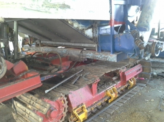 เสร็จแล้วครับ ขาย ไทยเจริญ เดิน 10 ht  เครื่องมิตตซู 220 ปั้มไดกิ้น 22