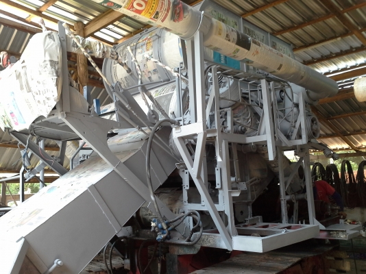 เสร็จแล้วครับ ขาย ไทยเจริญ เดิน 10 ht  เครื่องมิตตซู 220 ปั้มไดกิ้น 22