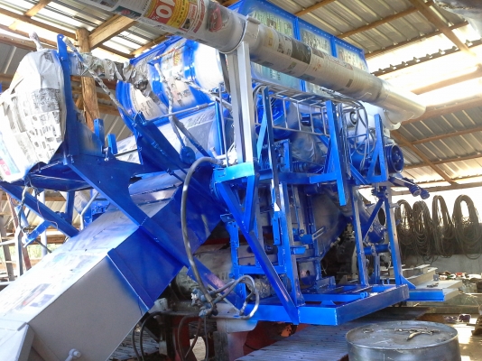 เสร็จแล้วครับ ขาย ไทยเจริญ เดิน 10 ht  เครื่องมิตตซู 220 ปั้มไดกิ้น 22