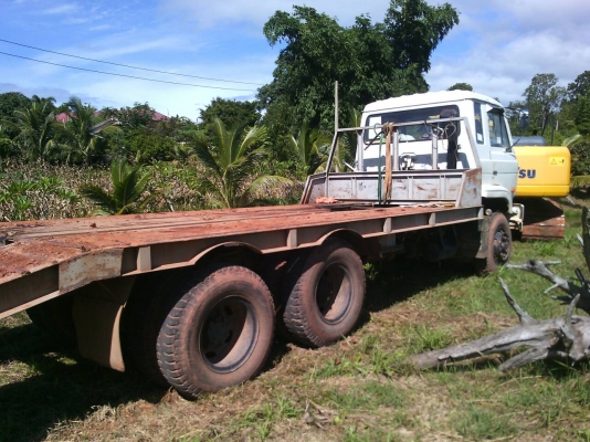 ขายรถสิบล้อเทนเลอรUDCW41Mเครือง265แรงห้างขี้นPC200