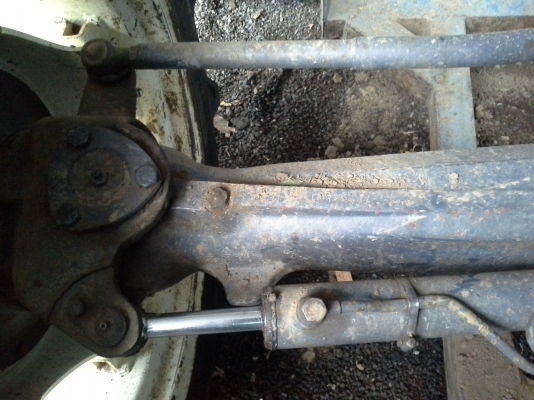 ขายฟอดร์ 6640 สองเพานิวฮอแลน เกียรธรรมดา 12&times;12 แอเย็นดันหน้าหางสี่ไคเฮงหลี เล่มทะเบียนพร้อมใช้