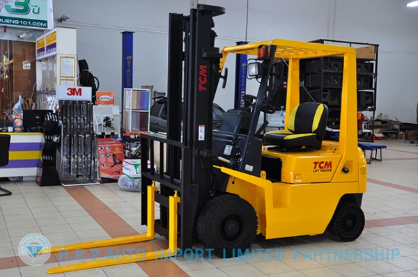 ขายรถโฟล์คลิฟท์มือสอง TCM  รุ่น FG15 ราคา 155,000 บาท นำเข้าจากประเทศญี่ปุ่น 100\% ไม่เคยใช้งานในไทย