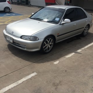 ขายด่วนครับ ซีวิคสวยๆกันแดดกันลม กันฝนแอร์เย็นเจี๊ยบๆ