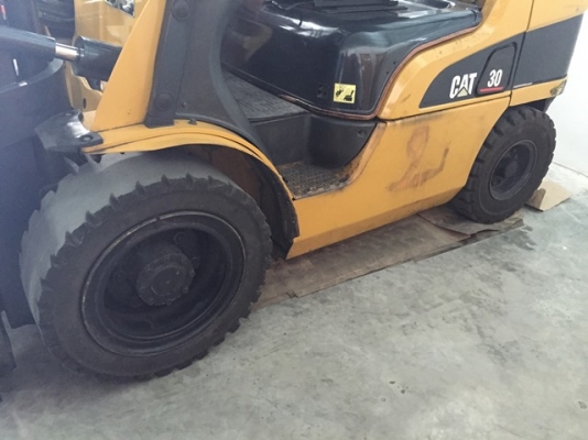 ขายรถ ฟอร์คลิฟท์ 3 ตัน CAT