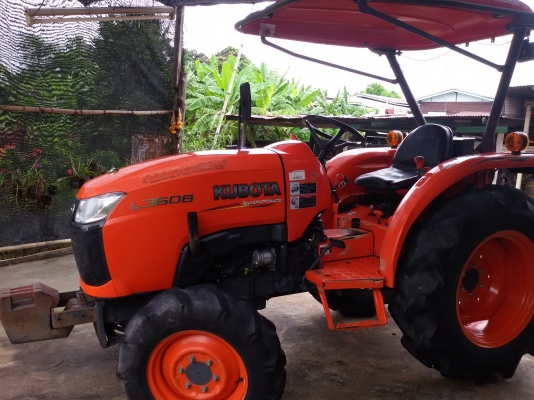 ปัญญาแทรคเตอร์..จัดมาให้ครับ ด่วน!!!คูโบต้า L3608 ตัวเปล่า รถไร่สีเดิมๆ