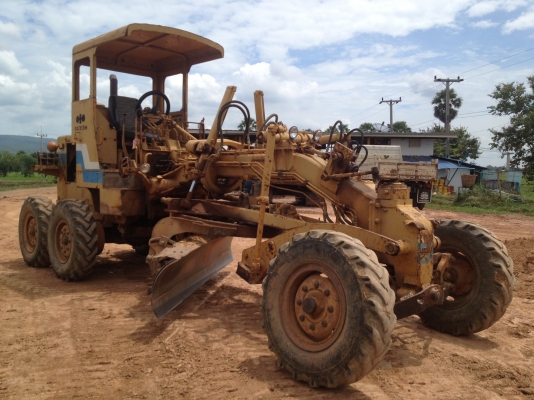 ขายรถเกรด   ขนาดเล็ก