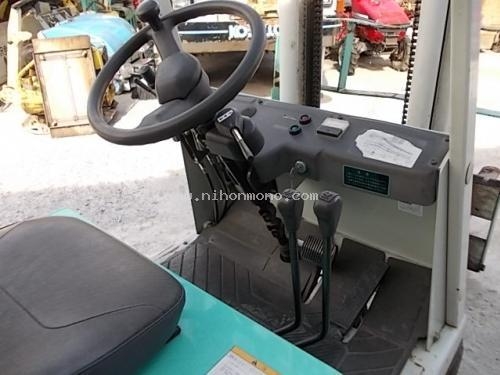 NEW!!! รถยกไฟฟ้า KOMATSU FB09-3รหัสสินค้า : 8080306 Line ID: nihonmono หรือเพิ่มเติมไดที่ www.nihonmono.com4 NEW!!! รถยกไฟฟ้า KOMATSU FB09-3รหัสสินค้า : 8080306 Line ID: nihonmono หรือเพิ่มเติมไดที่ www.nihonmono.com4