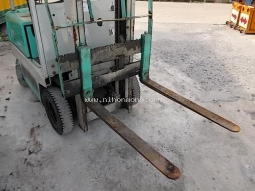 NEW!!! รถยกไฟฟ้า KOMATSU FB09-3รหัสสินค้า : 8080306 Line ID: nihonmono หรือเพิ่มเติมไดที่ www.nihonmono.com4 NEW!!! รถยกไฟฟ้า KOMATSU FB09-3รหัสสินค้า : 8080306 Line ID: nihonmono หรือเพิ่มเติมไดที่ www.nihonmono.com4