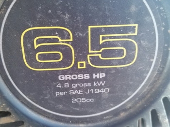 ขาย เครื่องตบ บดอัดดิน และ ยางมะตอย พร้อมใช้งาน VANGUARD เครื่อง ROBIN 6.5 แรง