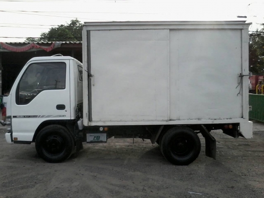 6ล้อNKR หัวขาวไฟเพชร100แรงโทโบ ช่วงสั้น ปี51รถห้างแท้ 6ล้อNKR หัวขาวไฟเพชร100แรงโทโบ ช่วงสั้น ปี51รถห้างแท้