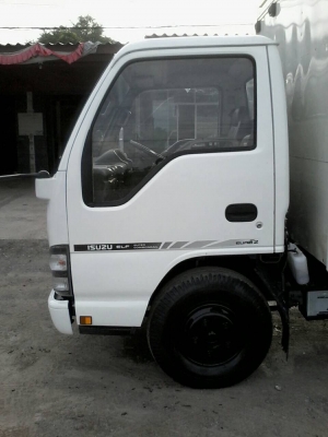 6ล้อNKR หัวขาวไฟเพชร100แรงโทโบ ช่วงสั้น ปี51รถห้างแท้ 6ล้อNKR หัวขาวไฟเพชร100แรงโทโบ ช่วงสั้น ปี51รถห้างแท้