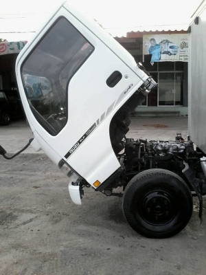 6ล้อNKR หัวขาวไฟเพชร100แรงโทโบ ช่วงสั้น ปี51รถห้างแท้ 6ล้อNKR หัวขาวไฟเพชร100แรงโทโบ ช่วงสั้น ปี51รถห้างแท้