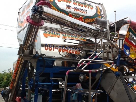 ขายรถเกี่ยวประกอบใหม่ สนใจติดต่อ 0860025364. ช่างอุ ขายรถเกี่ยวประกอบใหม่ สนใจติดต่อ 0860025364. ช่างอุ