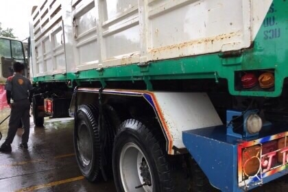 ขาย10ล้อ2เพลาดั้ม HINO PROFIA super dophin2 เครื่อง p11c-td 325แรง สวยมาก ตามรูป The Hino F-Series truck's model รถจด 2554 รถสวยมาก เครื่อง เกียร์ ใหม่มาก พร้อมใช้งาน ขาย10ล้อ2เพลาดั้ม HINO PROFIA super dophin2 เครื่อง p11c-td 325แรง สวยมาก ตามรูป The Hino F-Series truck's model รถจด 2554 รถสวยมาก เครื่อง เกียร์ ใหม่มาก พร้อมใช้งาน