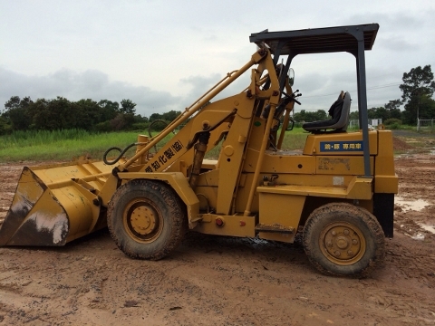 ขายรถตัก TCM ขายรถตัก TCM