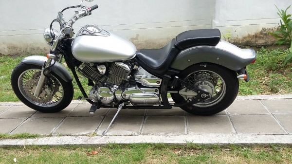 ํYamaha Dragstar 1100 inv.