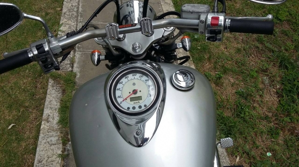 ํYamaha Dragstar 1100 inv.