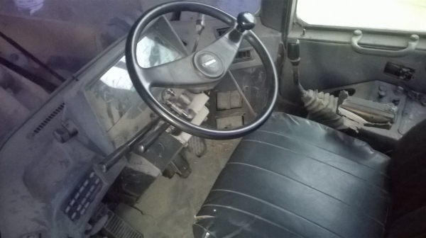 ขายรถตักล้อยาง WA 100 ขายรถตักล้อยาง WA 100