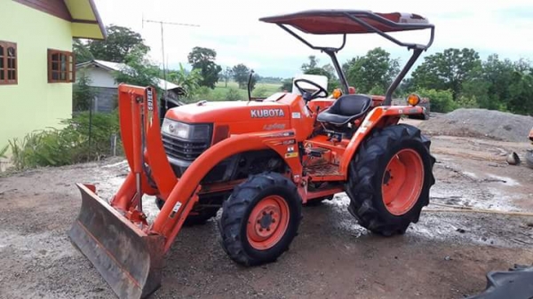 ขายkubota l3408 ใบดันหน้า สภาพสวยเดิมๆ ราคา 185,000 บาท 0872016577