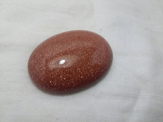 พลอยแซนสโตนเม็ดใหญ่ๆ