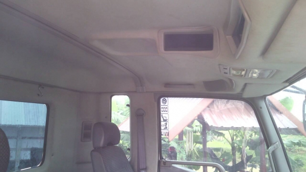 ขายด่วนไอ้หลงยูโรทูสองเพลาดั้ม260แรงราคาเบาๆสภาพสวยๆจัดแนนท์ได้โทร0843923995