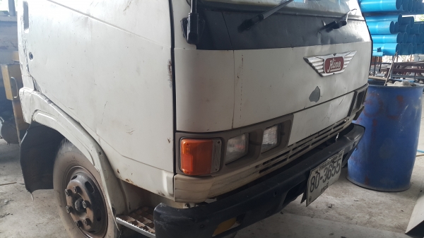 Hino km777  ติดเครน 2.5 ตัน