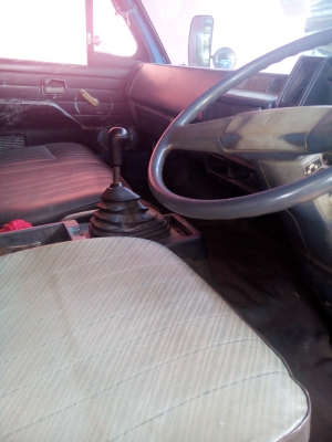 ขายหกล้อnpr115