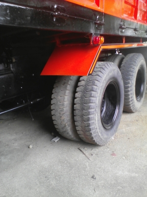 ขาย10ล้อร้อกกี้ 195  2เพลาดั้ม 680000 บาท