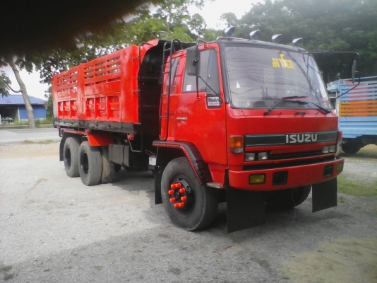 ขาย10ล้อร้อกกี้ 195  2เพลาดั้ม 680000 บาท