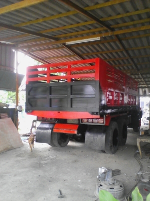 ขาย10ล้อร้อกกี้ 195  2เพลาดั้ม 680000 บาท