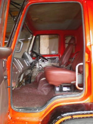 ขาย10ล้อร้อกกี้ 195  2เพลาดั้ม 680000 บาท