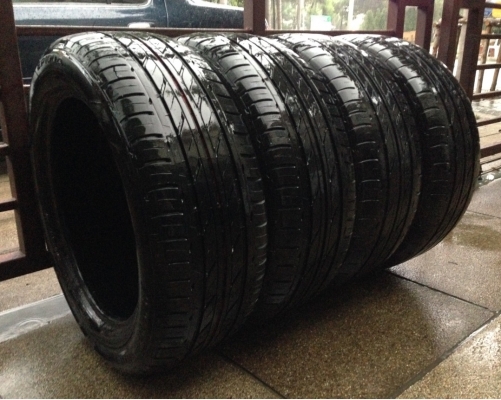 ยาง Bridgestone 215 55 17 ปี12 ดอกเยอะ