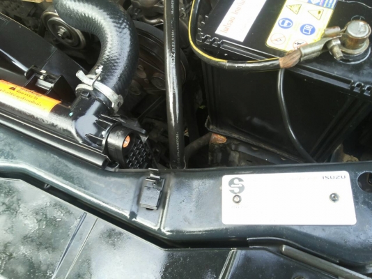 พร้อมใช้งาน เจ้าของเดิมไม่บรรทุกหนัก ใช้บรรทุกคนงานตกแต่งภายในบ้าน  เครื่องไม่หลวมแห้งๆ