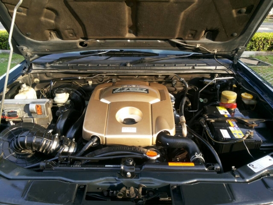 พร้อมใช้งาน เจ้าของเดิมไม่บรรทุกหนัก ใช้บรรทุกคนงานตกแต่งภายในบ้าน  เครื่องไม่หลวมแห้งๆ