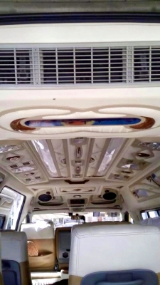 ขาย/เทิร์น (เงินสด) รถตู้ TOYOTA ปี 06 ดีเซล แต่ง VIP 600,000