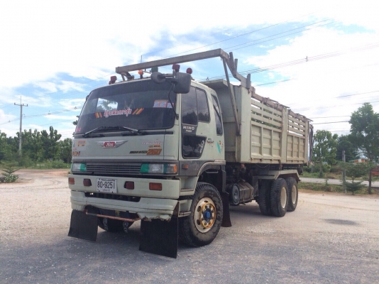 รถบรรทุกมือสอง ขายด่วน!!