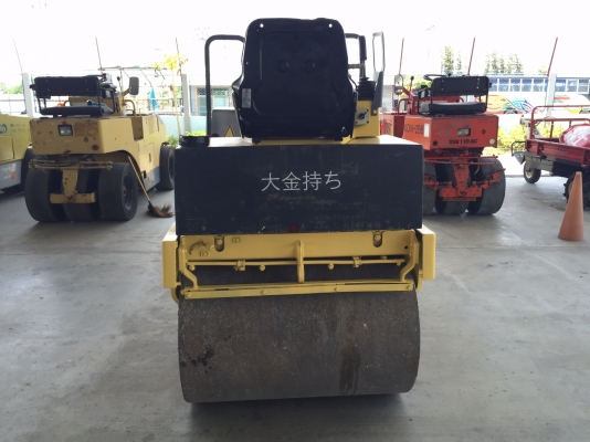 ขายรถบดBomagรุ่นBW100AD-2นำเข้าญี่ปุ่นไม่เคยใช้งานในไทยเอกสารพร้อมจดทะเบียน