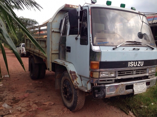 ขายรถบรรทุก 6 ล้อดัมพ์ ISUZU FRR32DB 165 แรงม้า ดัมพ์ยาว 4.50 เมตร ราคา 450000
