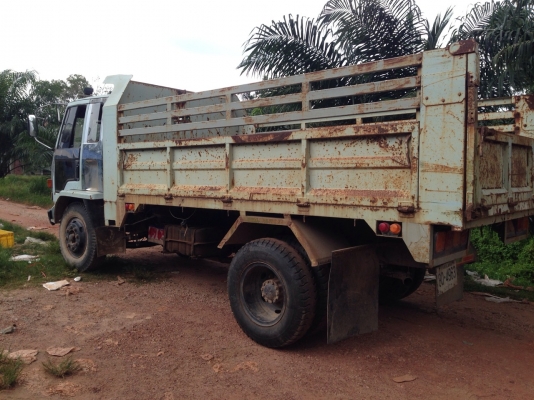 ขายรถบรรทุก 6 ล้อดัมพ์ ISUZU FRR32DB 165 แรงม้า ดัมพ์ยาว 4.50 เมตร ราคา 450000