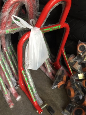 ขายสแตน ยกล้อหลัง Final Tech หนักและแข็งแรง 1390 บาท ขายสแตน ยกล้อหลัง Final Tech หนักและแข็งแรง 1390 บาท