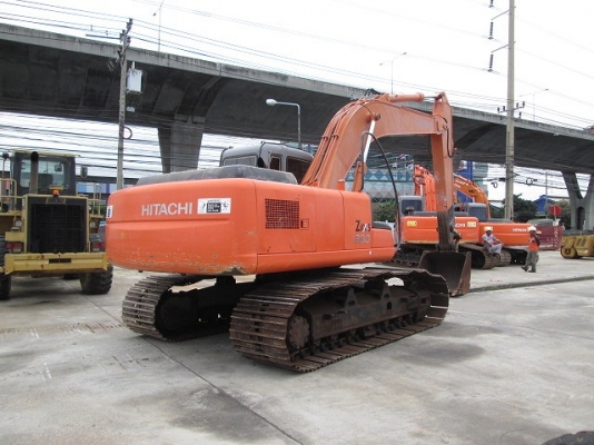 ขายรถขุด HITACHI ZX200 มือสอง